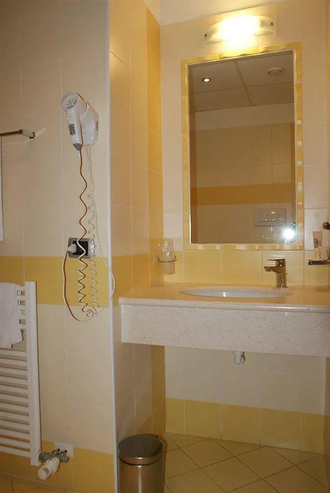 Hotel Corte Quadri Lonigo