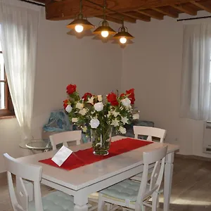  Appartamento Le Bozze Casa Olivocon Piscina, Wi-fi Italia