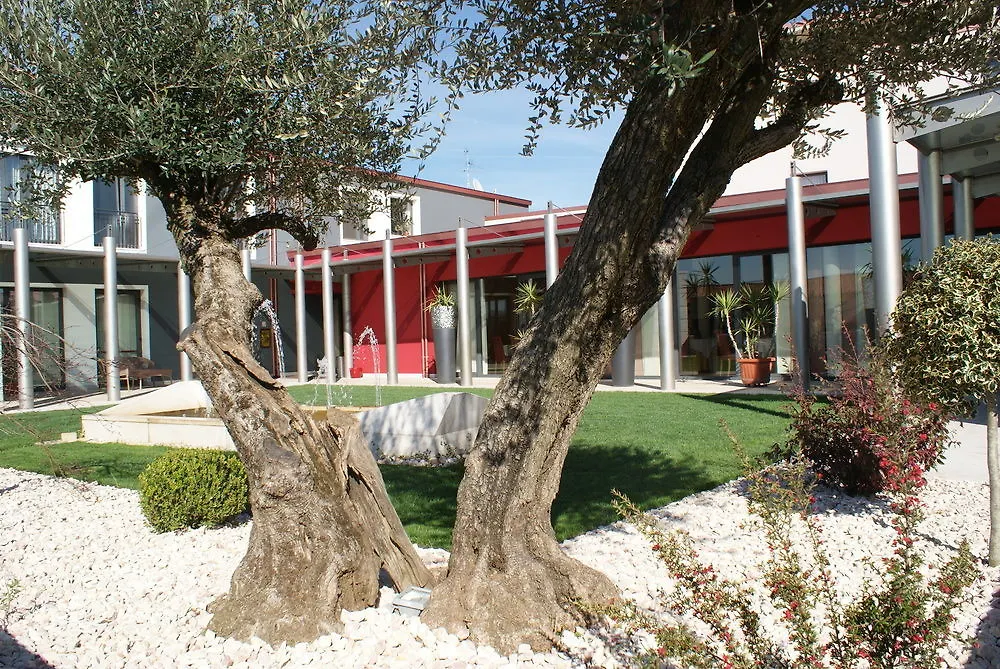 Hotel Corte Quadri Lonigo